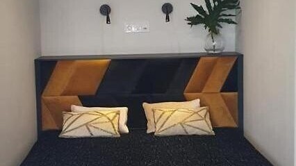 Malibu Park Apartments